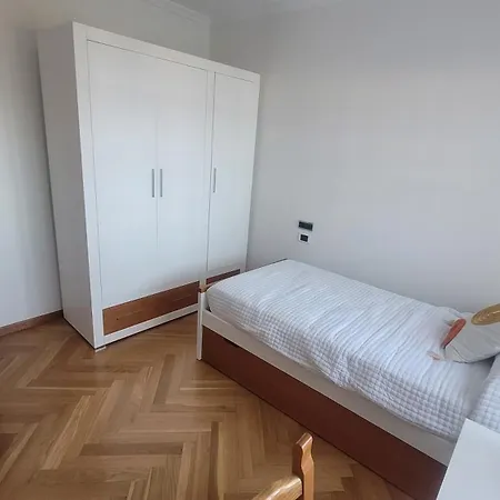 Casa Con Jardin Y Terraza * Burela