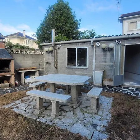Σπίτι διακοπών Casa Con Jardin Y Terraza Burela
