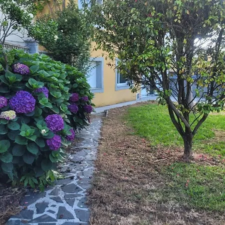 Casa Con Jardin Y Terraza Σπίτι διακοπών *