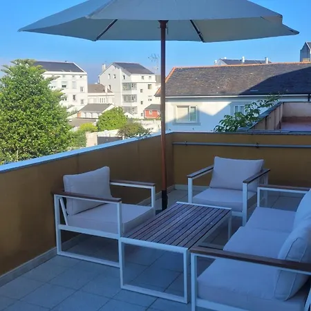 Casa Con Jardin Y Terraza